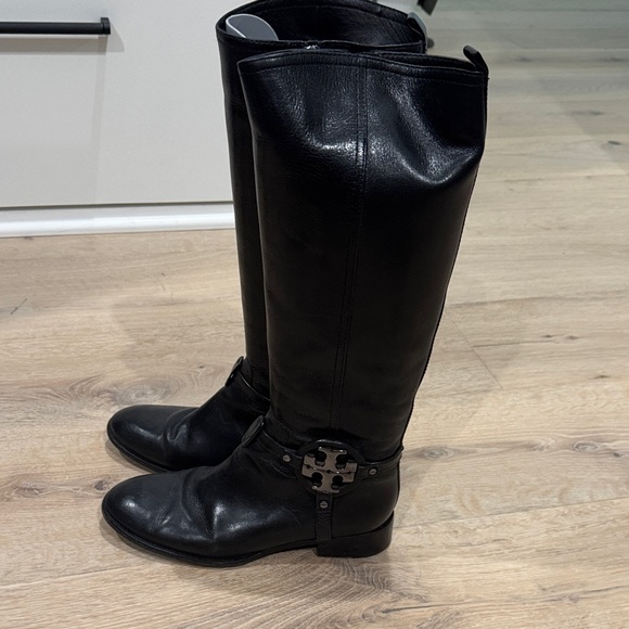 Tory Burch Black Boots - Picture 1 of 3